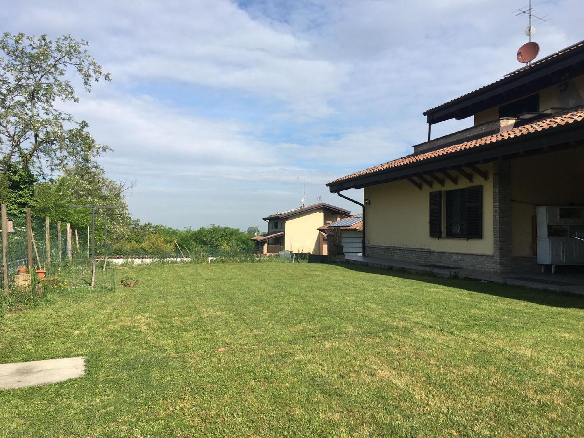 Casa Gatti: Villa Con Giardino Con Accesso Indipendente Rivanazzano Terme Ngoại thất bức ảnh